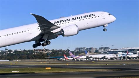 Japan Airlines wants to help you leave your suitcase at home